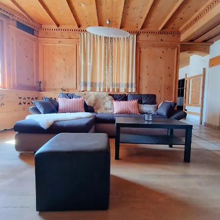 Fewo's Und Apartment's Blaues Haus * Davos