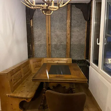 Fewo's Und Apartment's Blaues Haus 아파트 다보스