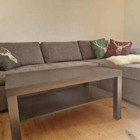 Fewo's Und Apartment's Blaues Haus شقة *