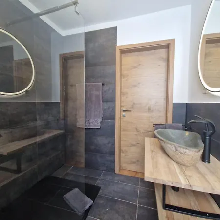 아파트 Fewo's Und Apartment's Blaues Haus 다보스