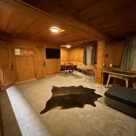 Fewo's Und Apartment's Blaues Haus شقة *