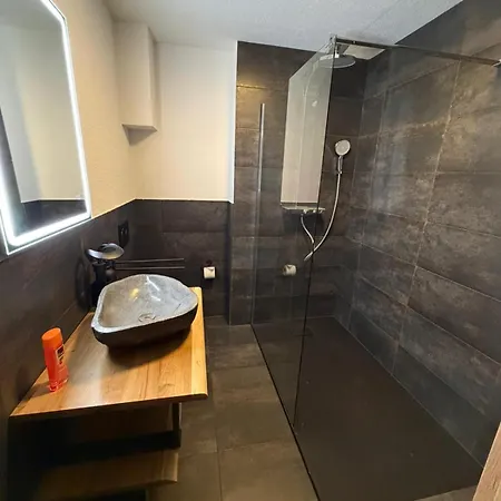 Fewo's Und Apartment's Blaues Haus * 다보스
