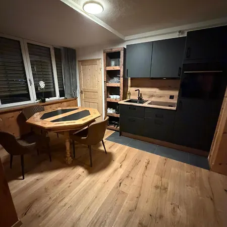 Fewo's Und Apartment's Blaues Haus *