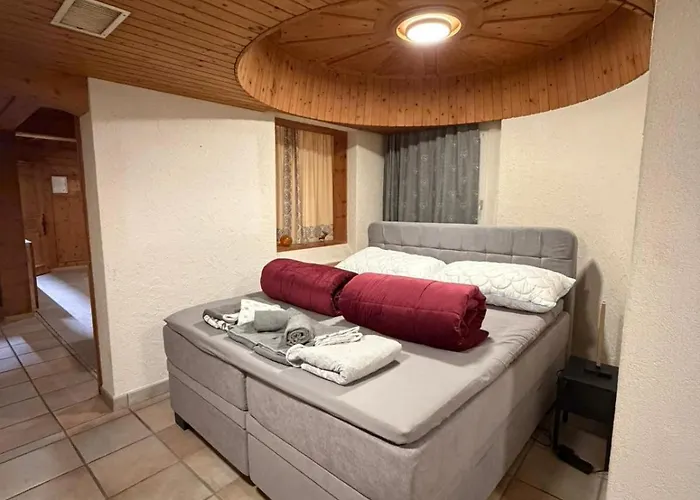 Fewo's Und Apartment's Blaues Haus Apartment Davos