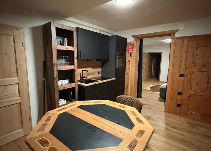 Fewo's Und Apartment's Blaues Haus Apartment *