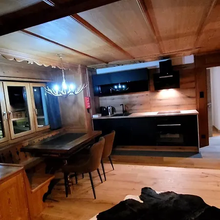 Lejlighed Fewo's Und Apartment's Blaues Haus Davos